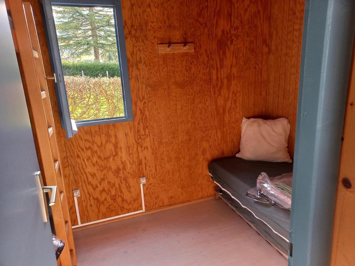 Camping Les Feuilles Chauffailles Exterior foto