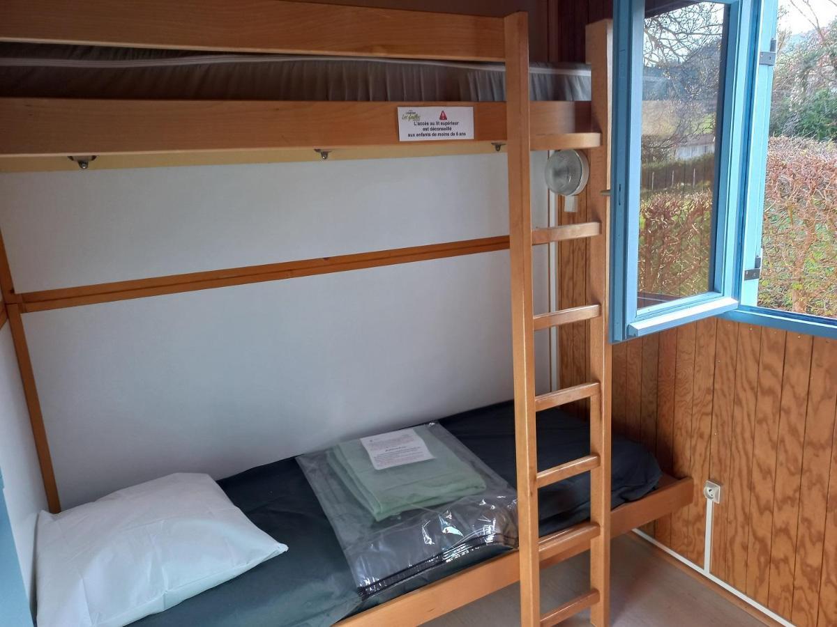 Camping Les Feuilles Chauffailles Exterior foto