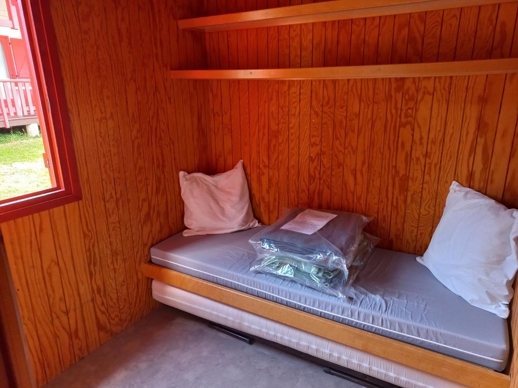 Camping Les Feuilles Chauffailles Exterior foto